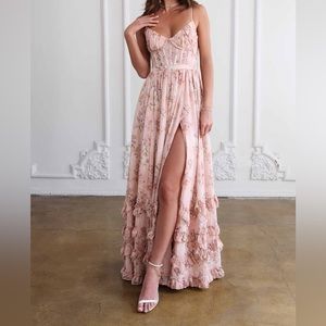 V. Chapman Carmen Dress in Peach Tapestry